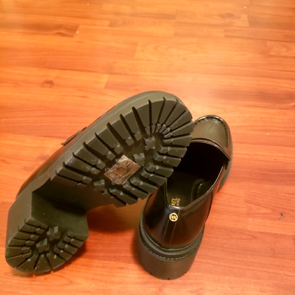 Michael Kors * Shiny Black * Chunky Loafers * Size 8 * NWOT - Picture 8 of 9